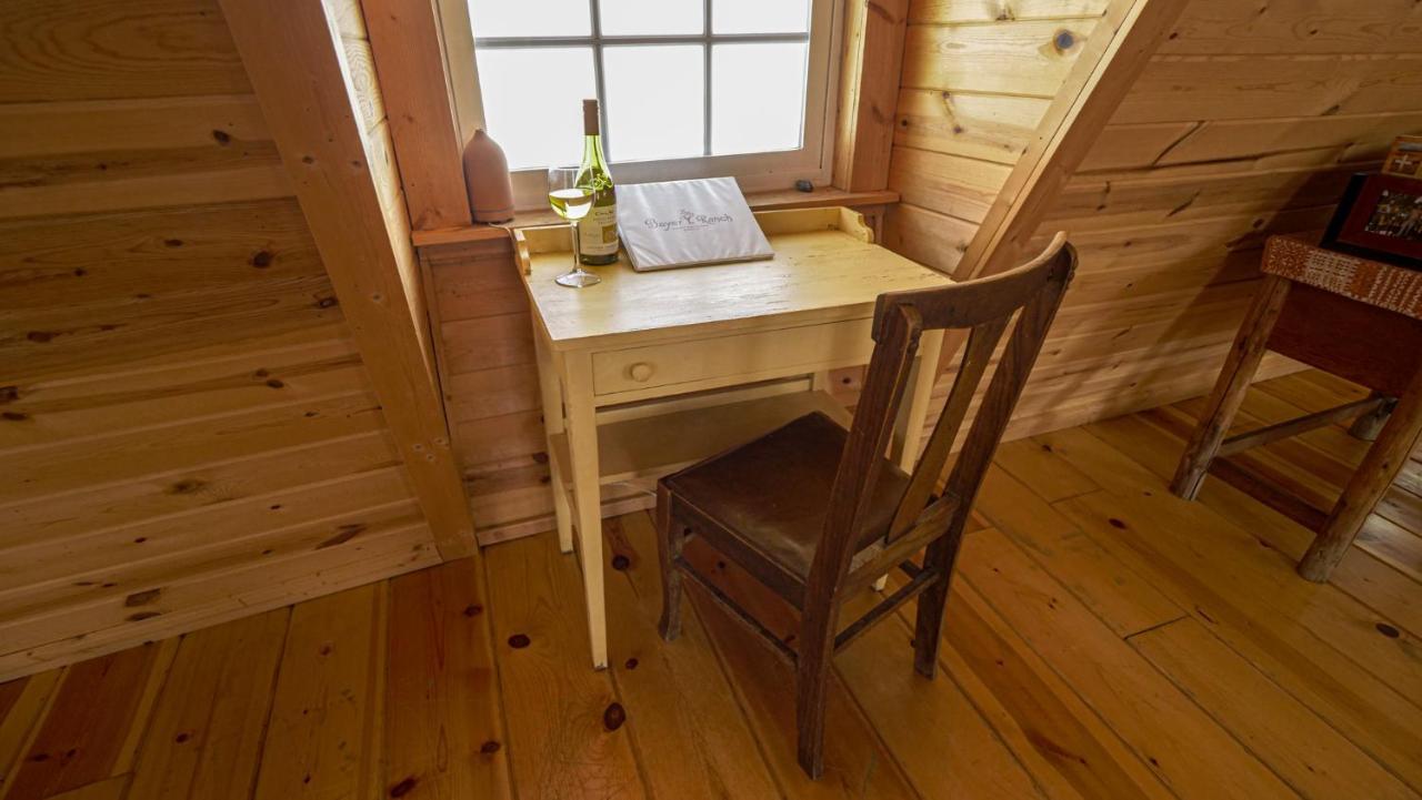 Aubin Sky Lodging At The Yl Ranch Savery 外观 照片