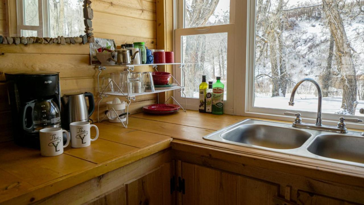 Aubin Sky Lodging At The Yl Ranch Savery 外观 照片
