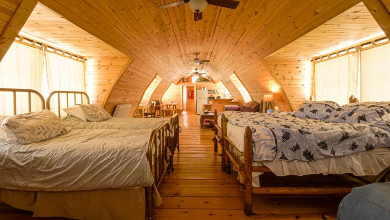 Aubin Sky Lodging At The Yl Ranch Savery 外观 照片