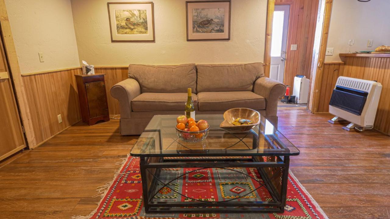 Aubin Sky Lodging At The Yl Ranch Savery 外观 照片