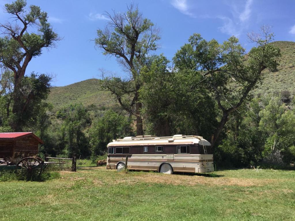 Aubin Sky Lodging At The Yl Ranch Savery 外观 照片