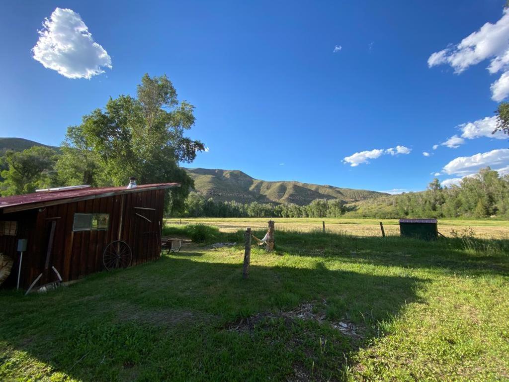 Aubin Sky Lodging At The Yl Ranch Savery 外观 照片